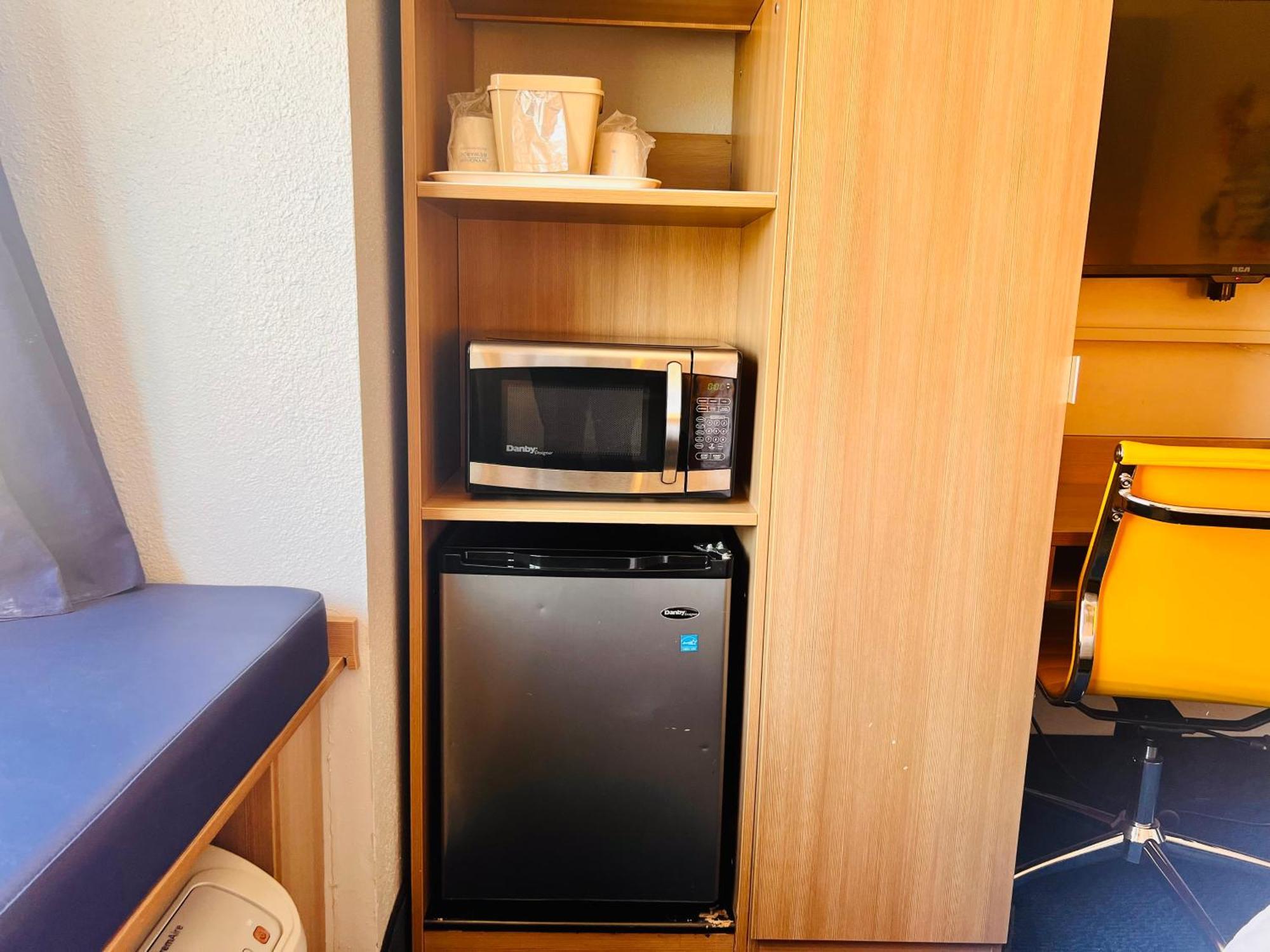 Microtel Inn By Wyndham Lexington Bagian luar foto
