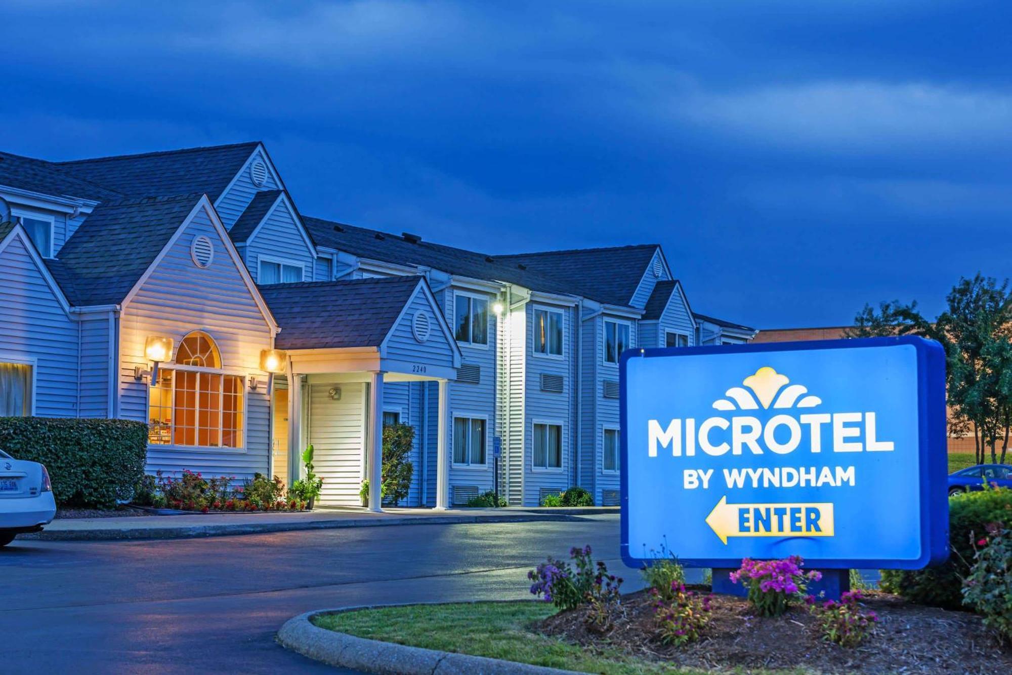 Microtel Inn By Wyndham Lexington Bagian luar foto